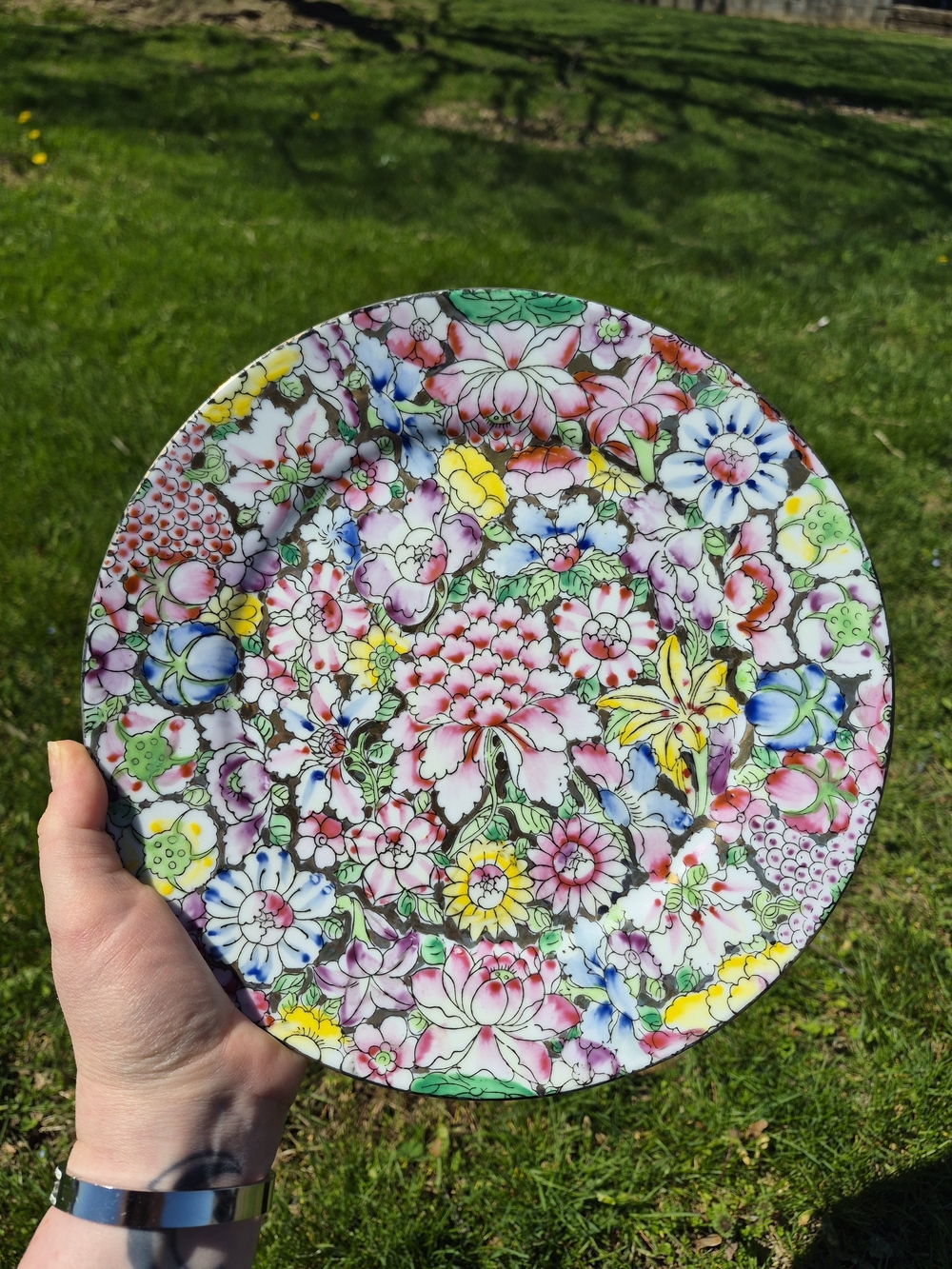 Floral Hand-Painted Decorative Floral Plate / Made In Hong Kong
